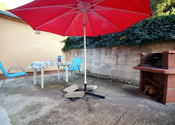 Apartment Valkane